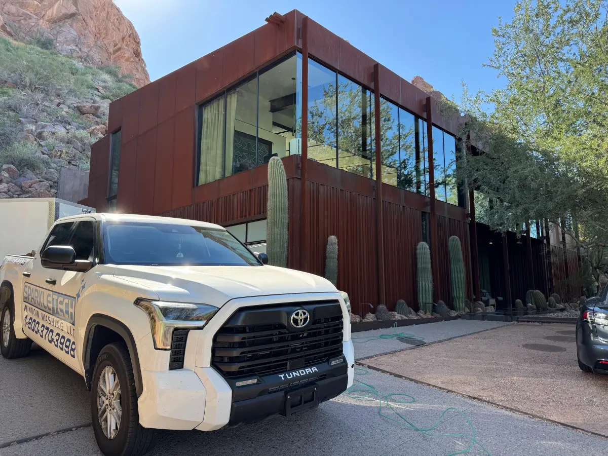 Screen Repair Near Desert Oasis Park, Surprise